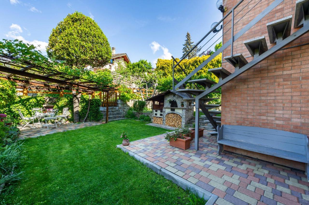 Casa Margherita Аоста Экстерьер фото